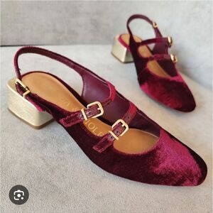 NEW Chelsea & Violet Burgundy Velvet Gold Block Heel Slingback Two-Strap 7.5